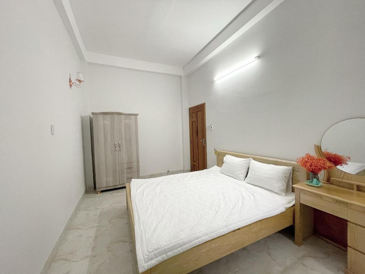 Moc Homestay- Near Bai Dai Beach Cam Lam Esterno foto
