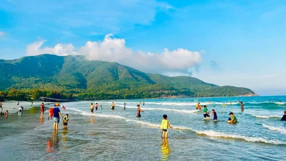 Moc Homestay- Near Bai Dai Beach Cam Lam Esterno foto