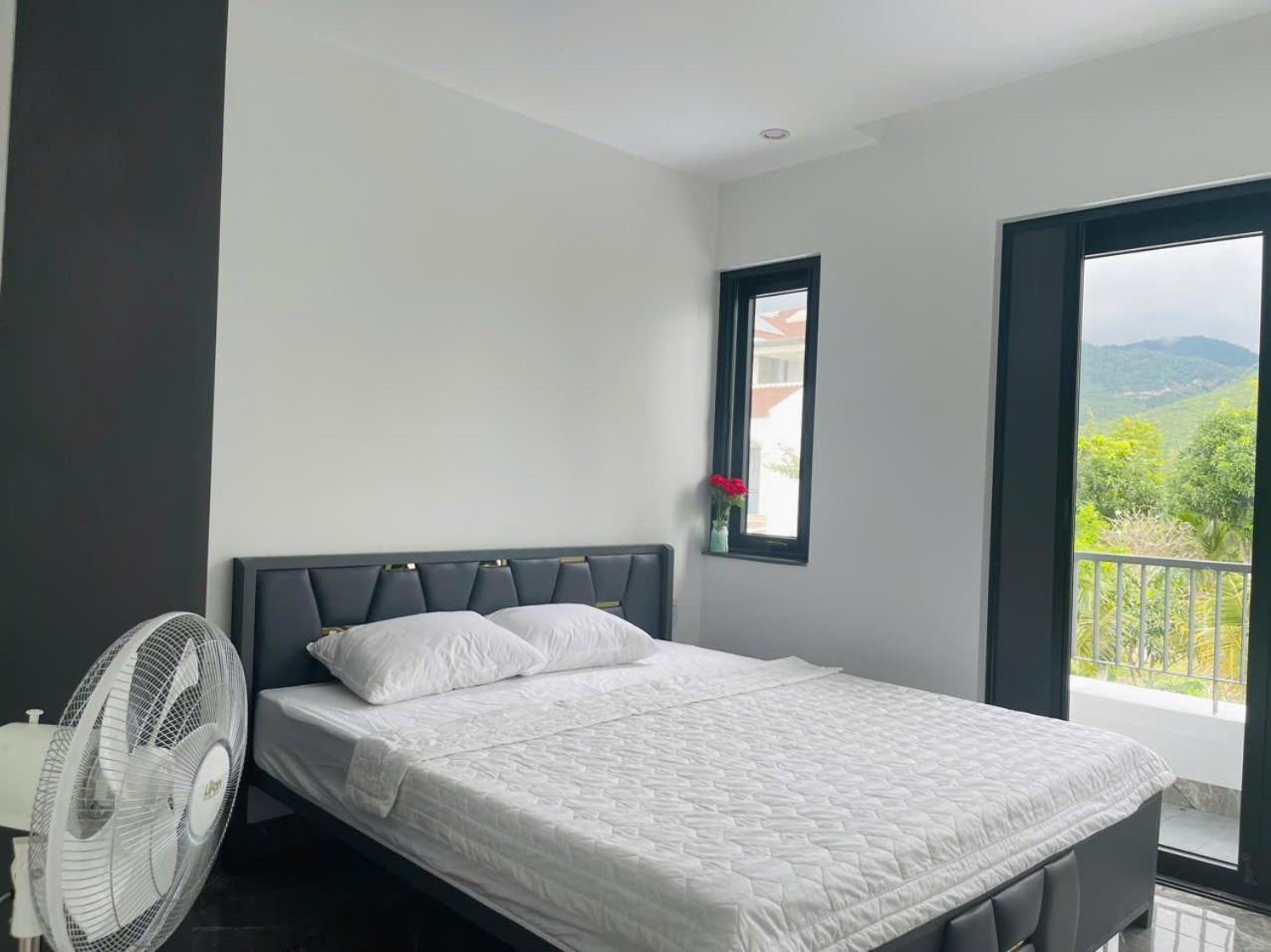 Moc Homestay- Near Bai Dai Beach Cam Lam Esterno foto